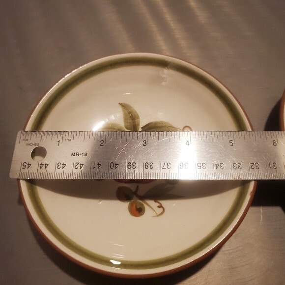 Stangl Apple Delight Vintage 1960's - 5.5" Desert or Snack Bowls - Set of 2 - Picture 8 of 10